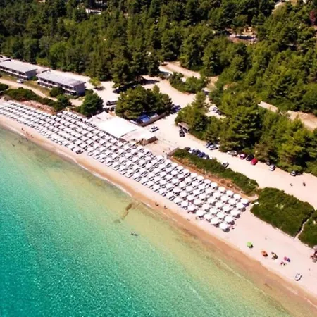Luxusní stan Igloo Beachfront